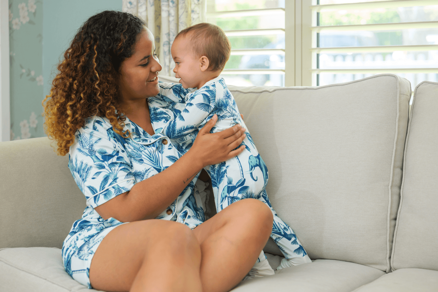 Best Mother’s Day Presents for New Mums - Zipster