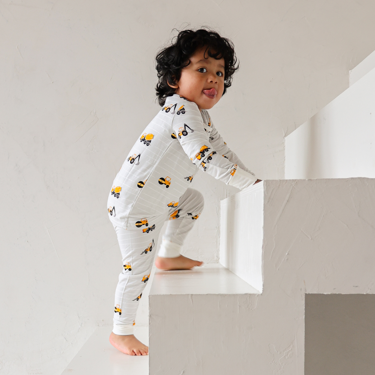 Construção de conjuntos de pijamas para crianças