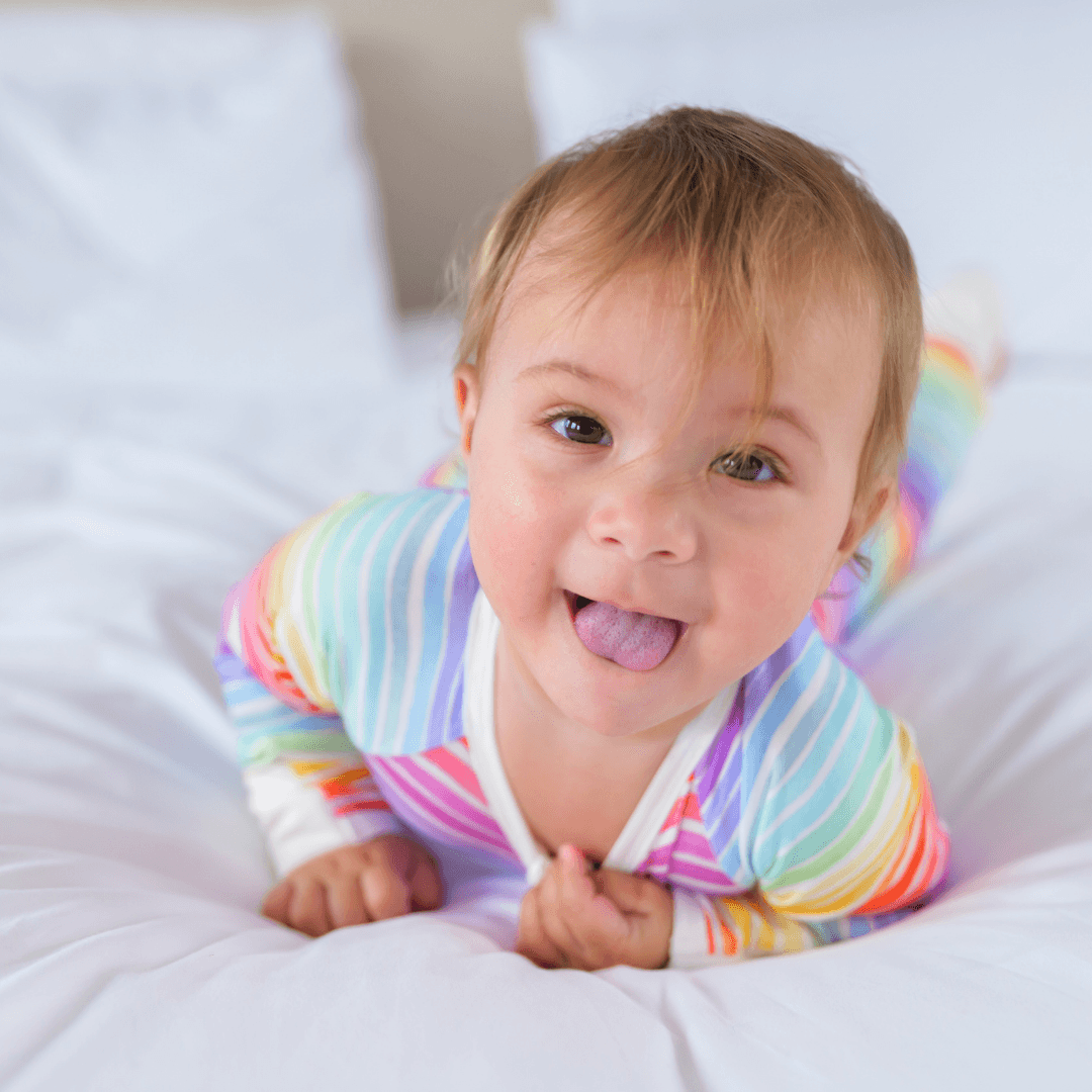 Regenboog babykleding 2025