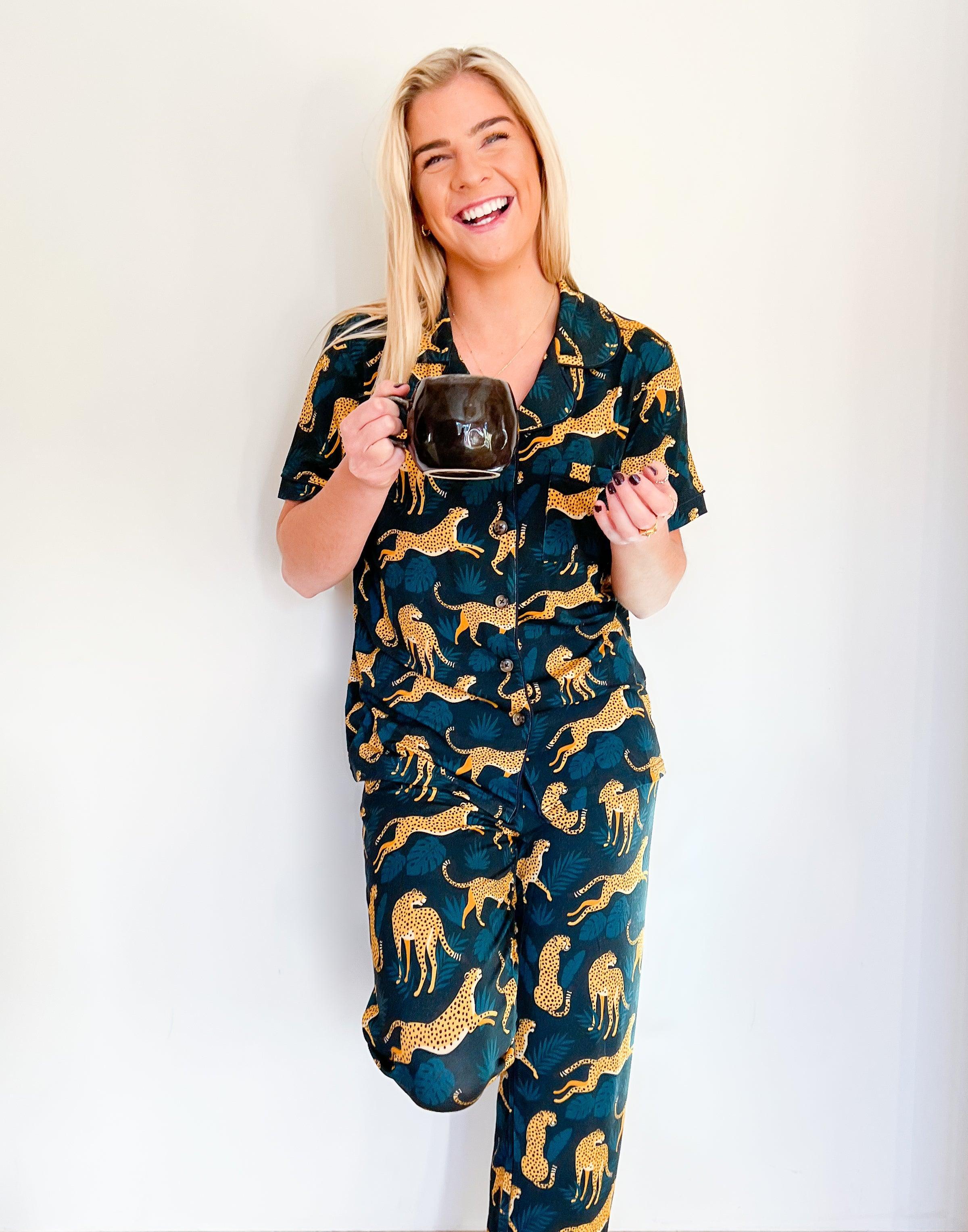 Cheetah Women's Pyjama Set - Zipster